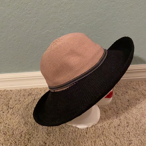 Wallaroo Victoria Two Toned Hat Packable Hat main image 9